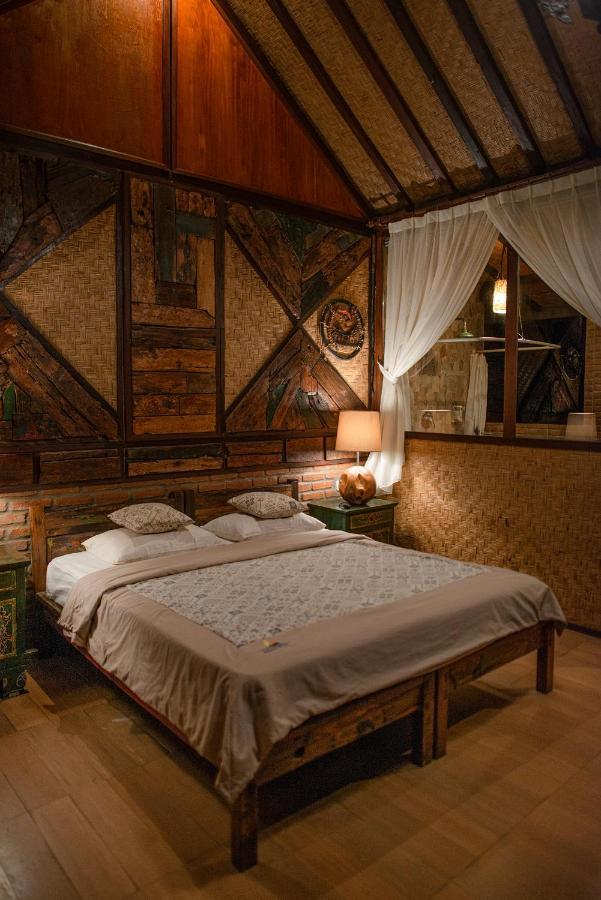 Pondok Pitaya Balian Hotel Selemadeg  Экстерьер фото